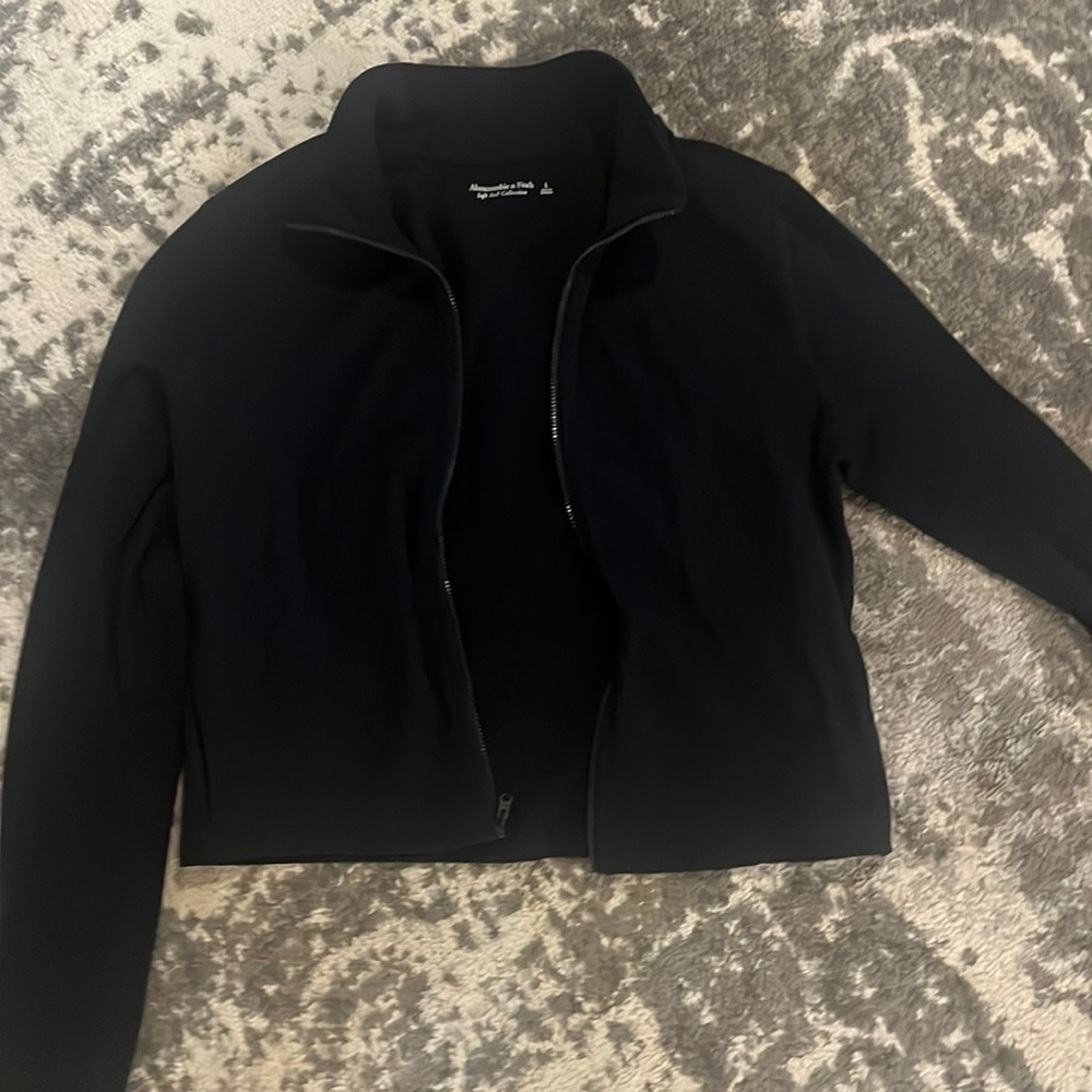Abercrombie & Fitch cropped jacket